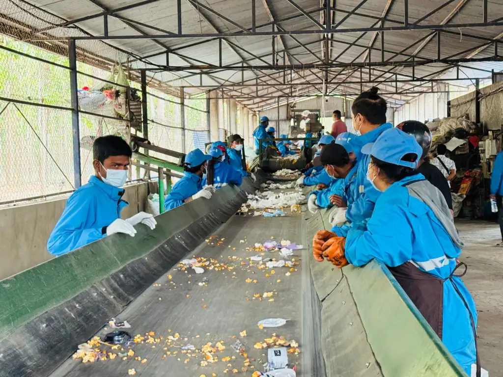 宜宾鸿毅钢结构工程：装配式工业厂房施工方案与成本优势解析
